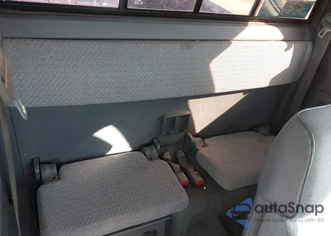 1996 Toyota Tacoma Xtracab из США, поврежденный, VIN 4TAVL52N1TZ196206